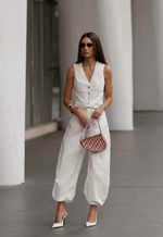 Top Recortes Cloud Off White