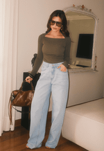 Calça Wide Leg Essentials Claro