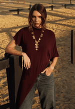 Blusa Assimétrica Muse Dark Berry