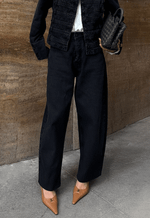 Calça Barrel Clair Black