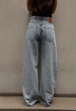 Calça Extra Wide Leg Dirty Wash