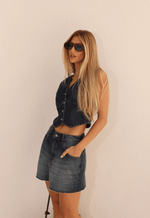 Short Mom Barra a Fio Dirty Wash Escuro