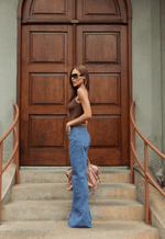 Calça Flare Comfort Médio