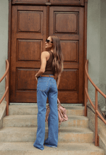 Calça Flare Comfort Médio