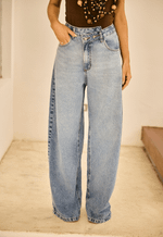 Calça Wide Leg Twist Claro