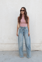 Calça Wide Leg Twist Dirty Wash