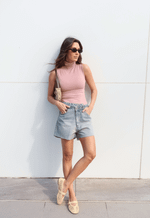 Short Mom Twist Dirty Wash