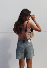 Short Mom Twist Dirty Wash