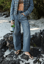 Calça Barrel Clair Dirty Wash