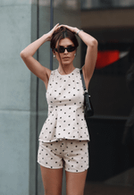 Short Mom Serena Poá Off White