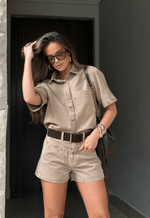 Camisa Essential Caqui