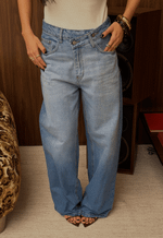 Calça Wide Leg Twist Claro