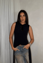 Blusa Assimétrica Fluid Preta