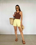 Short Amarelo Manteiga