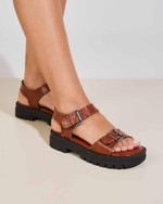 Sandália Flatform Tratorada Giovana Caramelo