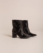 Bota Cano Médio Slouchy Julie Preto