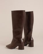 Bota Cano Alto Salto Bloco Skin Marrom