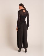 Blusa Renda Manhattan Preto