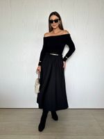 Cinto Fino Maxi Placa Dourada Preto