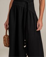 Saia Midi Ada Preto