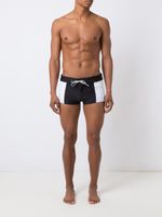 Sunga Shorts com recortes laterais