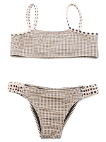 Conjunto de biquíni texturizado com poás