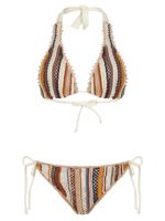 Conjunto de biquini top frente única e tanga de amarrar bordado