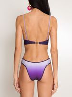 Conjunto de biquini alça fina com bojo e tanga asa delta