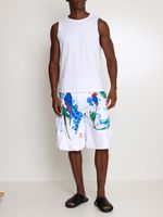 Bermuda oversized com detalhes laterais 