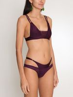 Top cortina com detalhe de tule e tanga dupla Amir + Tati