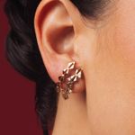 BRINCO EAR HOOK CORRENTE OMA OURO BRANCO 18K