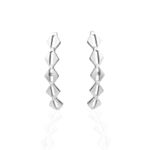 BRINCO EAR HOOK CORRENTE OMA OURO BRANCO 18K