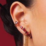 BRINCO EAR HOOK RUBIS E DIAMANTES