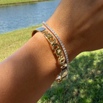 BRACELETE ABENÇOADA COM DIAMANTES