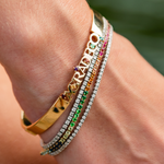 BRACELETE AGRADEÇO COM PEDRAS COLORIDAS