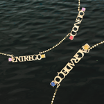 CHOKER ENTREGO, CONFIO E AGRADEÇO COM SAFIRAS COLORIDAS