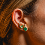 PIERCING ONDA BOJUDO ESMERALDA NAVETE OURO AMARELO