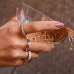 ANEL MEIA ALIANÇA DIAMANTES 15PTS OURO BRANCO
