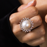  ANEL PÉROLA REDONDA E DIAMANTES OURO BRANCO