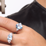 ANEL TOPÁZIO SKY OVAL MOISSANITE TRILLION PRATA