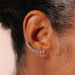 BRINCO EARCUFF 7PTS MOISSANITE DECRESCENTE PRATA