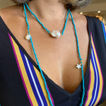 CHOKER 40CM COM AMAZONITA, PÉROLA BARROCA E BOLINHA DE OURO AMARELO
