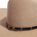 Hatband Pedraria Preto e Dourado P