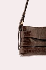STRAPPY BAG