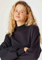 Blusão Básico Feminino Em Moletom Peluciado Oversized