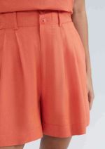 Shorts Feminino Em Alfaiataria Com Linho