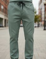 Calça Masculina Em Sarja Jogger