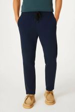 Calça Masculina Em Sarja Jogger