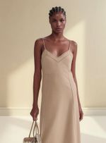 Vestido Midi Com Bordado E Linho