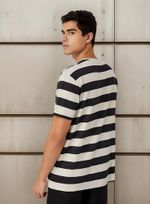 Camiseta Masculina Listrada Com Linho Bossa